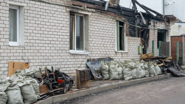 24/7 Emergency Smoke Damage Removal experts in McDade, TX